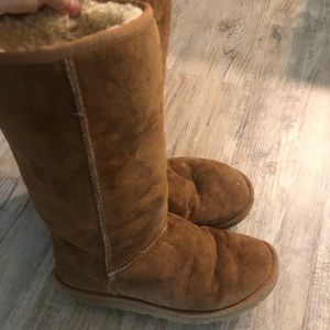 Tall Ugg boots, Classic tan / camel, Authentic